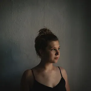 Julia Agnes