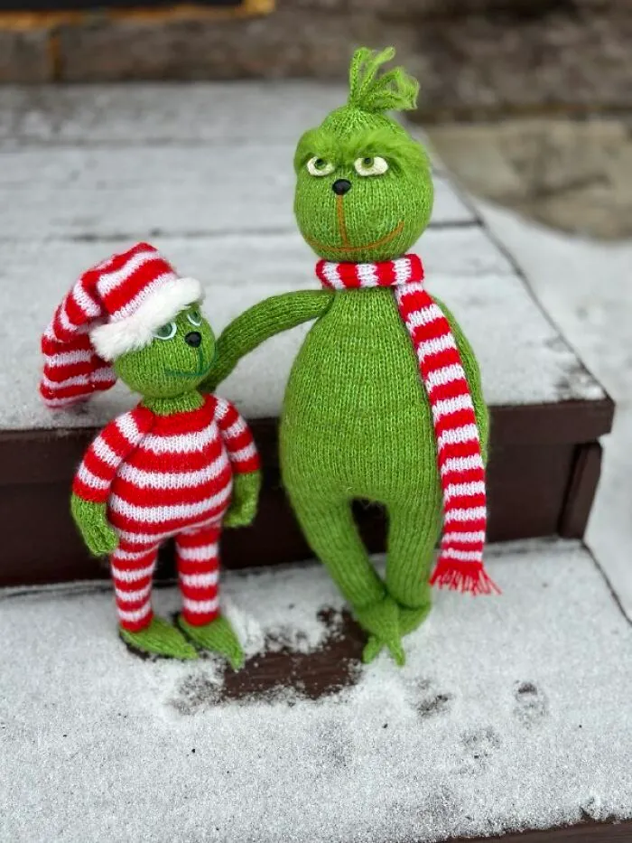 So Lovely, A Christmas Family