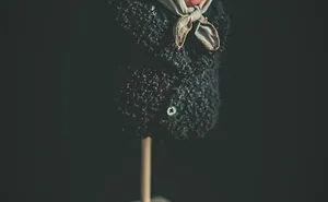 Have A Look At These Realistic Sculptures Of Women (7 Pics)