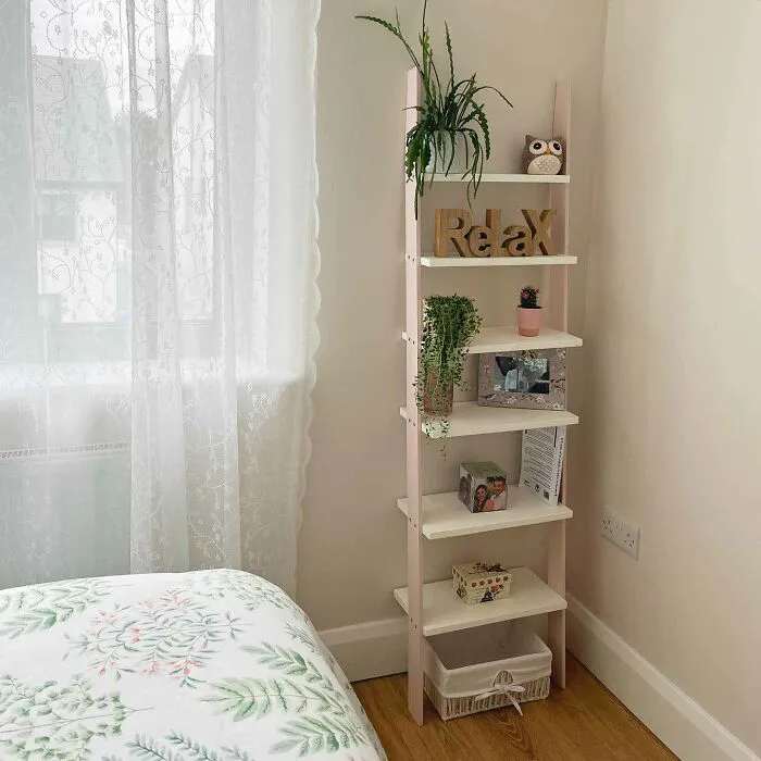 Repurposed Ladder For Stuffed Animal Storage