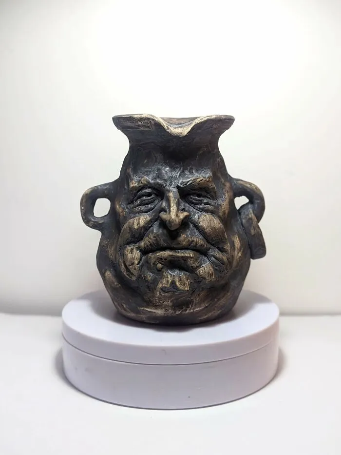 He Looks Like A Goodman