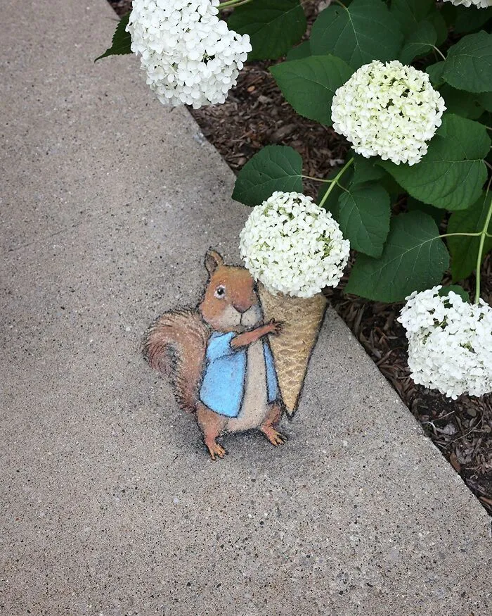 50 Doodled Creatures That Popped Up In Unexpected Places, By David Zinn (New Pics)