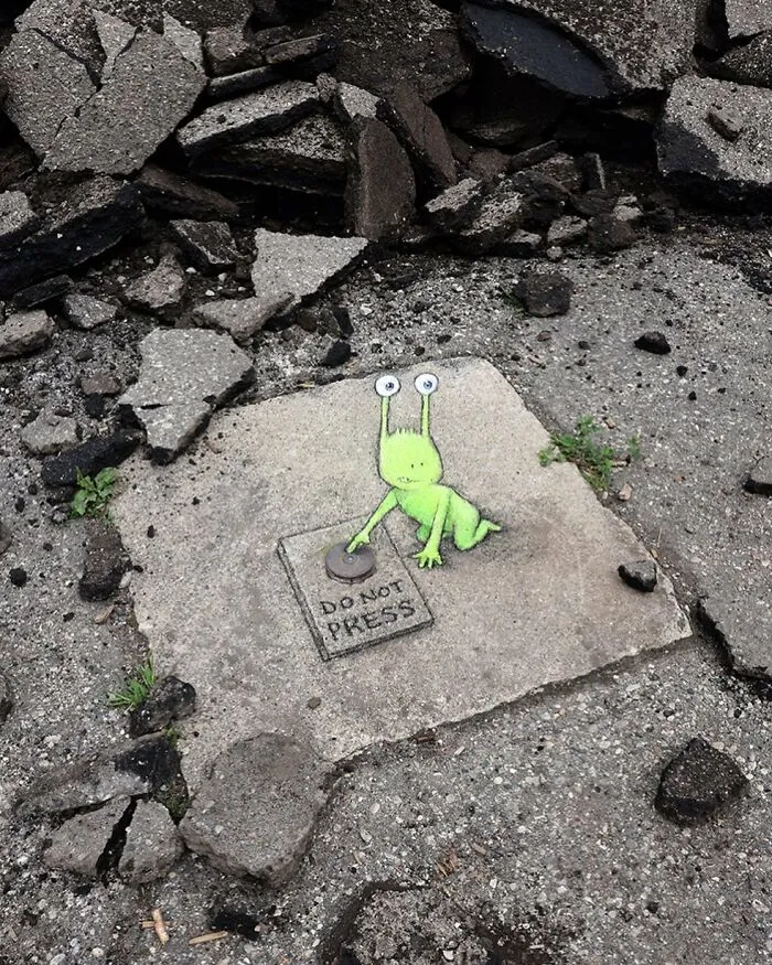 50 Doodled Creatures That Popped Up In Unexpected Places, By David Zinn (New Pics)