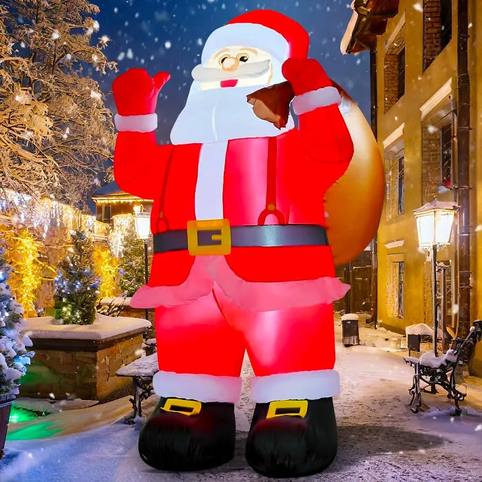 Create a Welcoming Setting From the North Pole