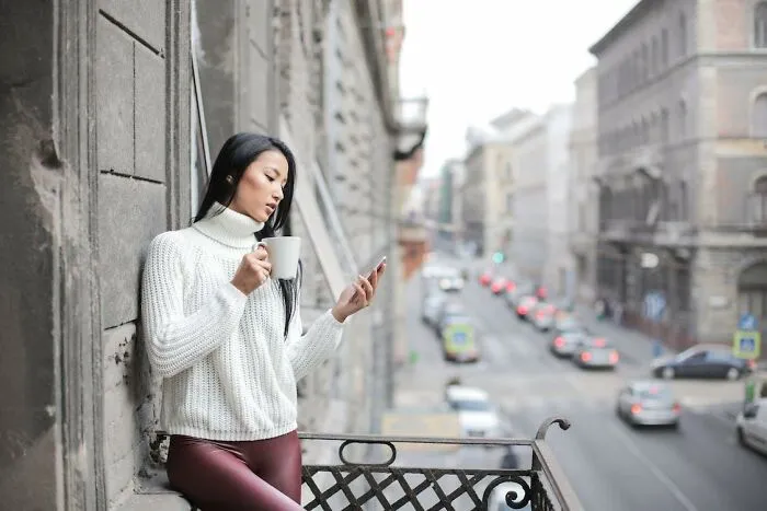 Not Illegal, But: 30 Unethical Financial 'Hacks' That People Say Won't Land You In Prison