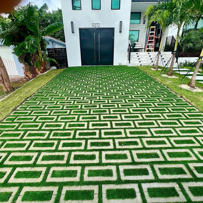 #5 A Labyrinth With Symmetric Grow-Through Pavers