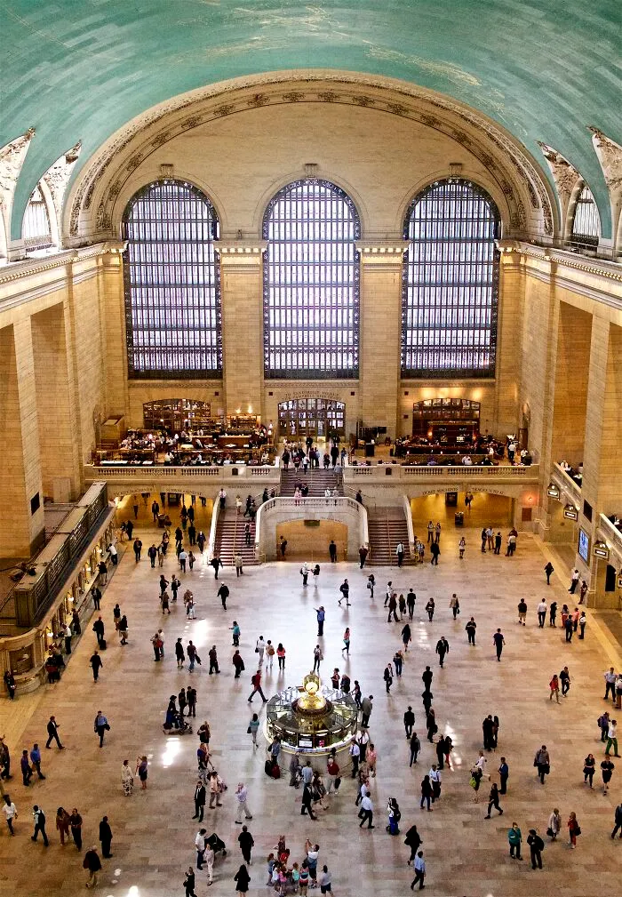 31 People Share Their Favorite Examples Of Massive Corporate Failure