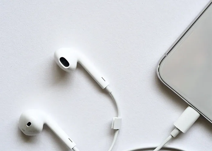 20 Tecnologías obsoletas que mucha gente sigue usando felizmente