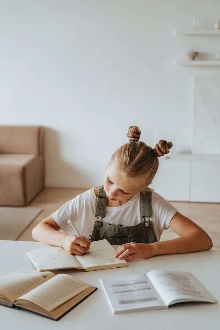 “Told My Son That I Was Allergic To Whining”: 40 Parents Reveal Their Best Parenting Hacks