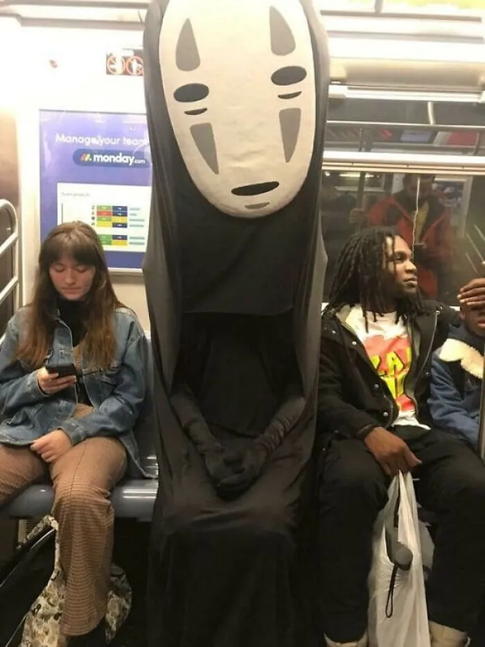 37 Cosas curiosas y divertidas vistas en el metro (Nuevas imágenes)