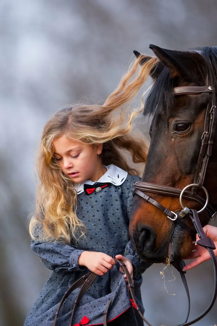 A Horse As A Pet (9 Pics)