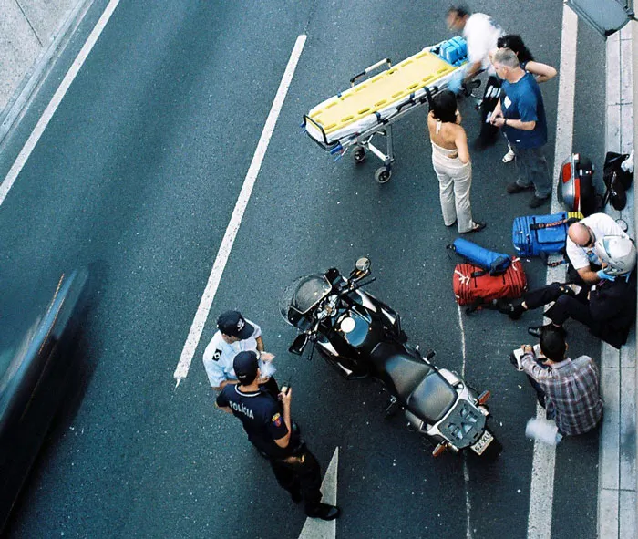 35 Stories About Incredibly Memorable Strangers, As Shared By People Online