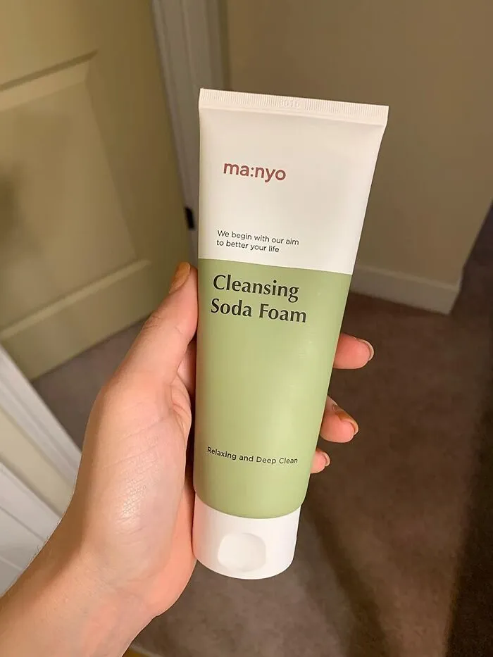 Pop Goes The Dirt With <span Style="Font:inherit;color:#d74b1f;"> Ma:nyo Deep Pore Cleansing Soda Foam </Span>! Unleash The Power Of Vitamin C And Chamomile For A Glow That Says 'I Just Took A Mini Spa Break,' Every Single Day