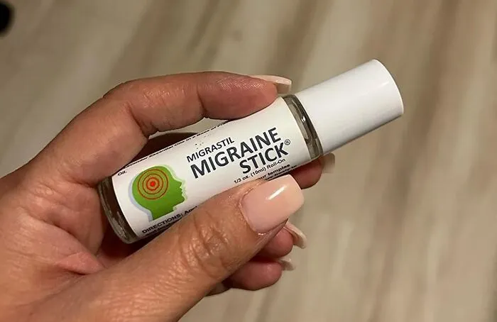 When Migraines Try To Ruin The Vibe, Just Glide A  <a Style="Display:inline;" Href="Https://Www.amazon.com/Dp/B01bt8vcoy?ascsubtag=4960675%2c7%2c43%2cd%2c0%2c0%2c0%2c0%3a0%2c320746%2c0%2c0%2c0&linkcode=ll1&tag=bpbutterfly-20&linkid=979f7237b240996231389215420376aa&language=en_us&ref_=as_li_ss_tl" Target="_blank"><span Style="Font:inherit;color:#d74b1f;"> Migrane Stick</Span>  And Say Goodbye To That Unsolicited Head-Banger. It's Self-Care O'clock, Time To Roll The Pain Away!