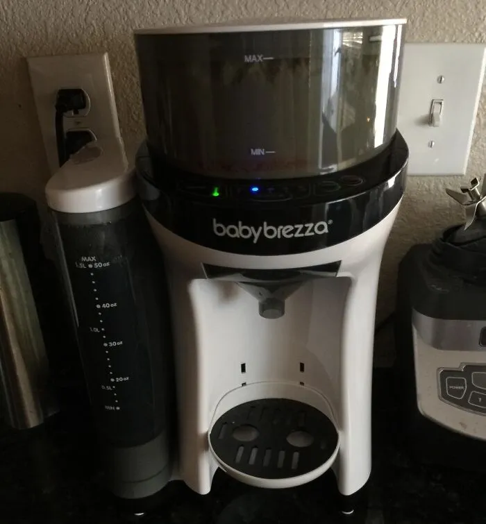 Making Baby Formula Becomes As Easy As Pie With The Pro Formula Maker – Because The Only Thing You Should Be Mixing Is Fun With Feeding, Not Air Bubbles With Formula!