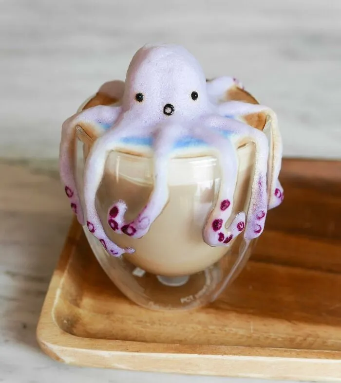 50 Times Latte Art Was So Impressive, It Looked Almost Too Good To Drink
