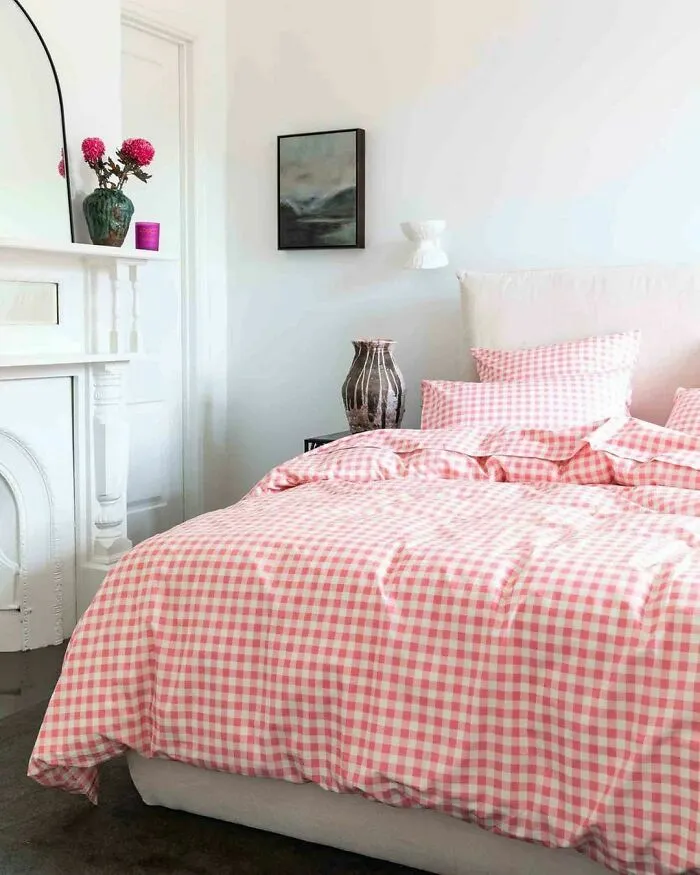 Soft Pink Gingham For a Girls Bedroom