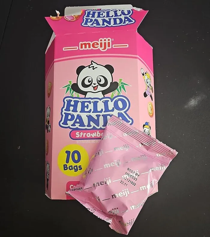 You, Your Fam, And A Box Of Meiji Hello Panda Strawberry? Now That's The Triple Threat That'll Have Your Snack Time Feeling Like A Mini Carnival In Every Bite.