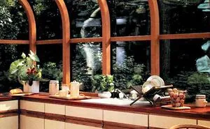 50 Design Pics From The ’70s And ’80s That Show How Different Those Eras Were