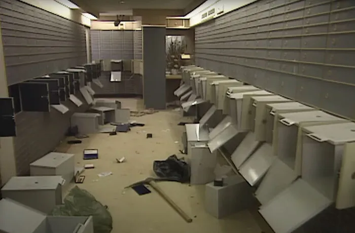 30 Reasons Why Criminals Were Caught In Their Almost Perfect Crimes, As Pointed Out Online