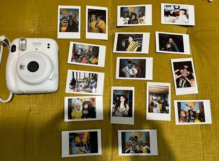 Frame Your Friendship Forever With A <span Style="Font:inherit;color:#d74b1f;"> Fujifilm Instax Mini 11</Span> Because Nothing Says 'I Cherish You' Like A Spontaneous Photo Shoot On Galentine's Day