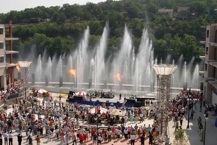 31 Of The Worst Tourist Traps Around The Globe, As Shared By Members Of This Online Community