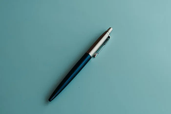 40 Of The Most Disappointing And Outright Cruel Gifts People Received At Work