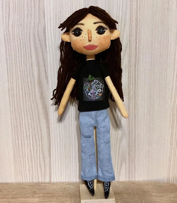 15 Images Of OOAK Art Dolls