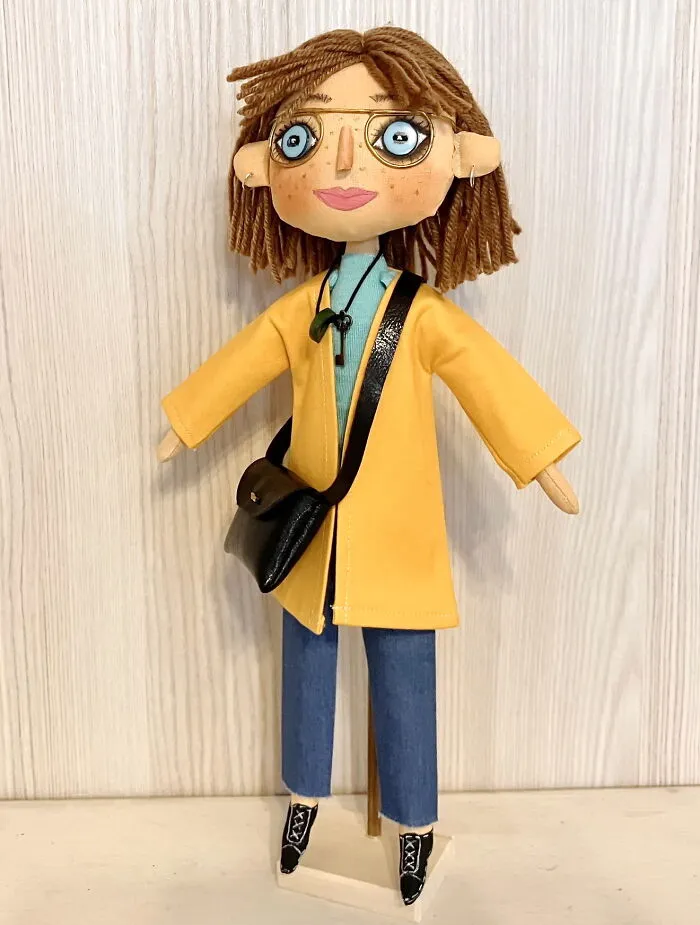 15 Images Of OOAK Art Dolls