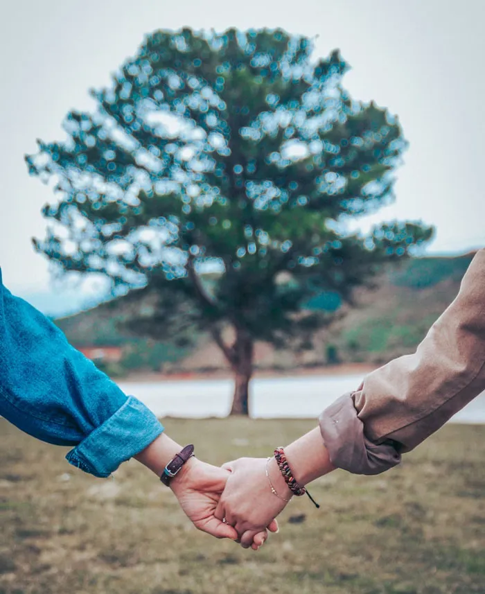 30 Adults Share What They Regret Not Doing While They Were Young