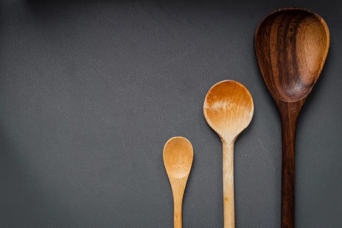 30 Strange, Amusing, And Horrifying Things People Have Seen In Others’ Kitchens
