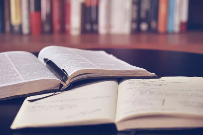 30 Adults Share What They Regret Not Doing While They Were Young