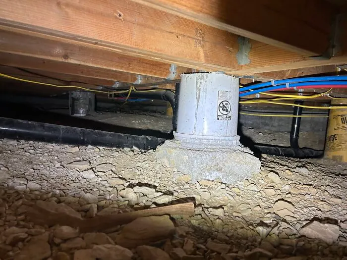 30 ‘Nightmares’ And ‘Miracles’ Spotted During Structural Inspections (New Pics)