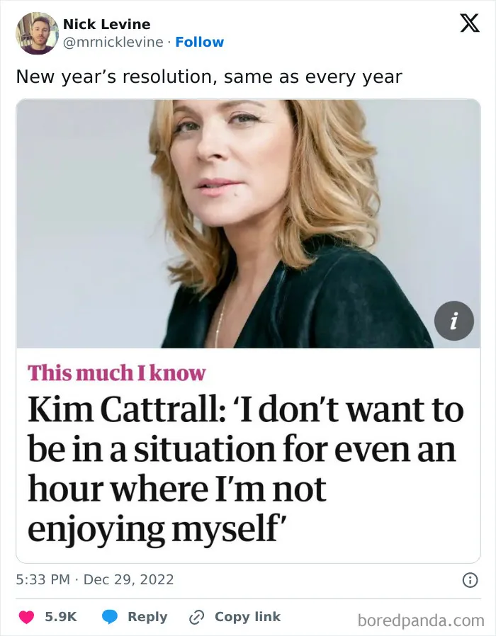 Tweet about New Year's resolutions featuring Kim Cattrall with a quote on enjoying life and having fun.