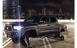 30 Car Owners That Went Too Far With Dumb Mods For Their Cars