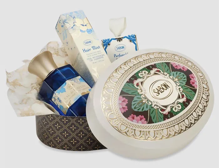 Indulge Them In Fragrant Whispers Of <span Style="Font:inherit;color:#d74b1f;"> Jasmine Parfumerie Set</Span> This Valentine's Day And Watch As Your Love Story Unfold
