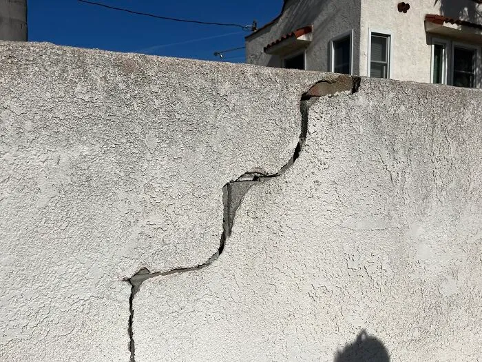 30 ‘Nightmares’ And ‘Miracles’ Spotted During Structural Inspections (New Pics)
