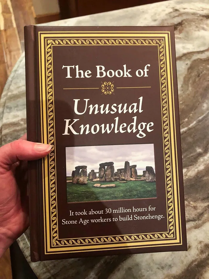 Thrill His Curious Mind With <span Style="Font:inherit;color:#d74b1f;"> 'The Book Of Unusual Knowledge'</Span>, Brimming With Fascinating Tidbits On History, Pop Culture, The Supernatural, And More!