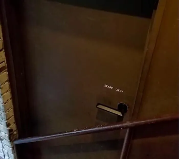 “You Had One Job”: This Online Group Shares The Funniest Examples Of Failing (50 Pics)