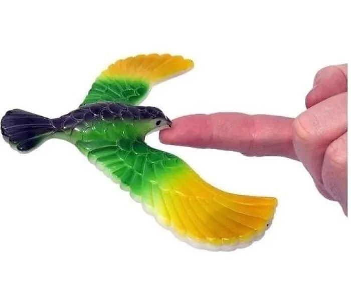 30 Pics From ‘No Context Nostalgia’ To Take You On A Walk Down Memory Lane