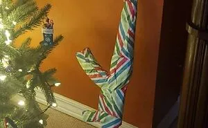 40 Cursed Pics To Make Your Day 100% Weirder, As Shared On This IG Page