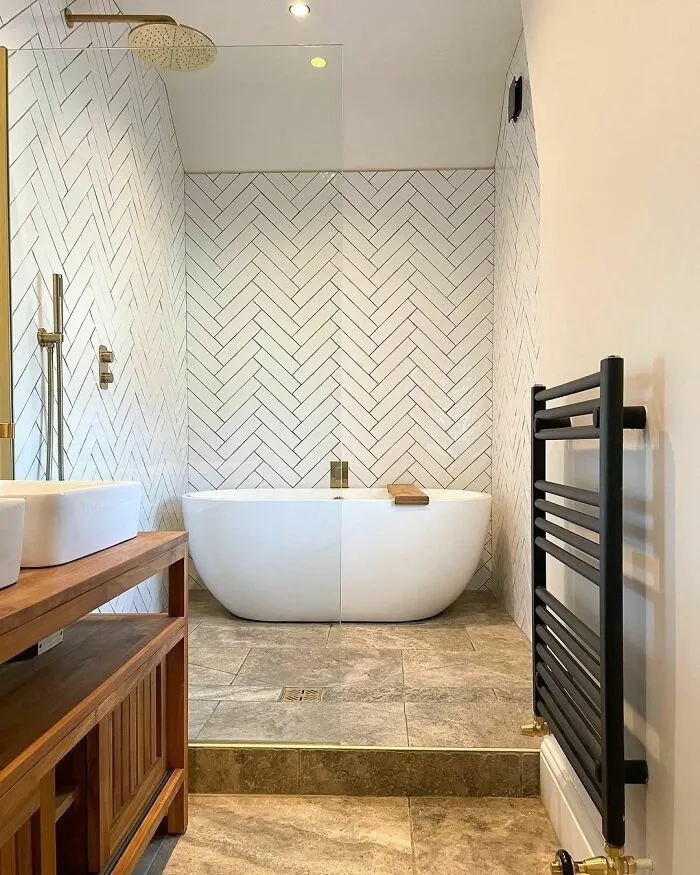 Japanese Walk-In Bathtub With Shower