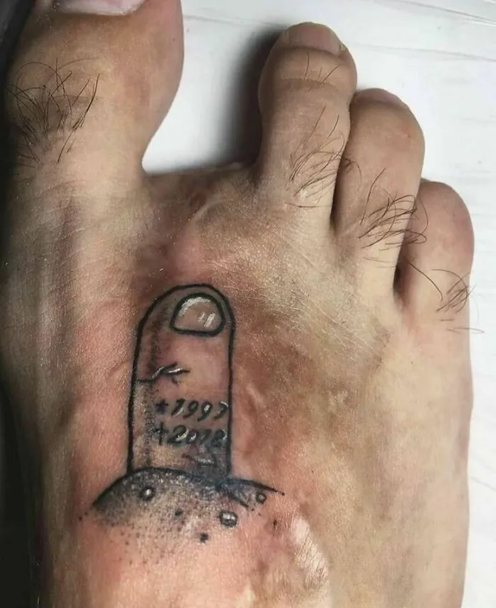 30 Failed Tattoos That People Didn’t Even Realize Were That Bad