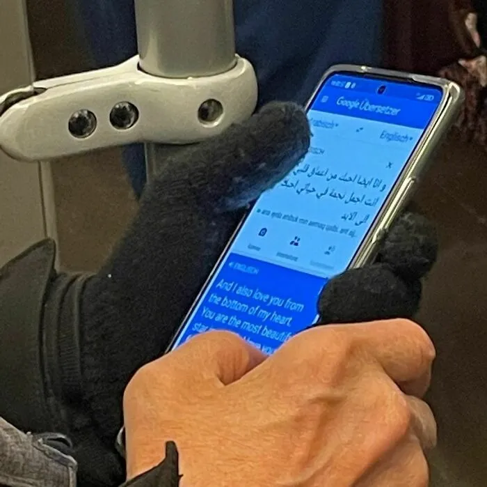 30 Times People Had To Look Twice To Understand What They Were Seeing On The Berlin Subway