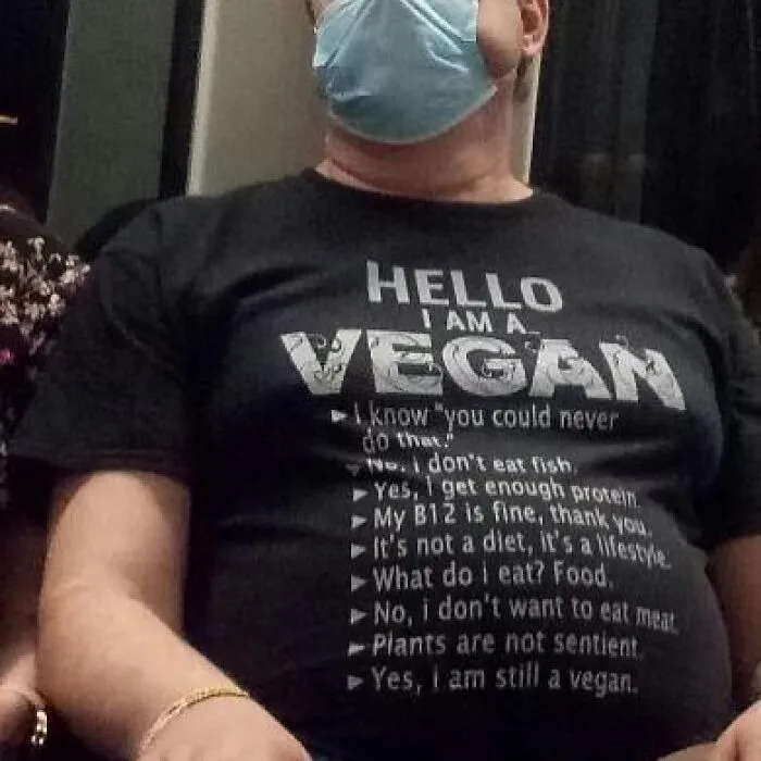 30 Times People Had To Look Twice To Understand What They Were Seeing On The Berlin Subway