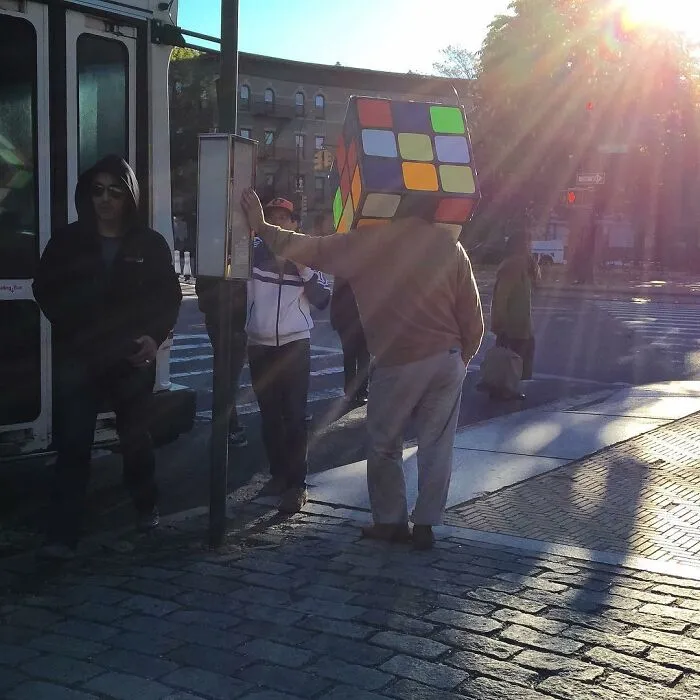 30 Hilarious Accidental Images Captured By This Street Photographer