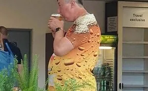 30 Questionable Fashion Choices That Have Been Shared On This Instagram Page