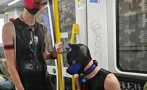30 Times People Had To Look Twice To Understand What They Were Seeing On The Berlin Subway