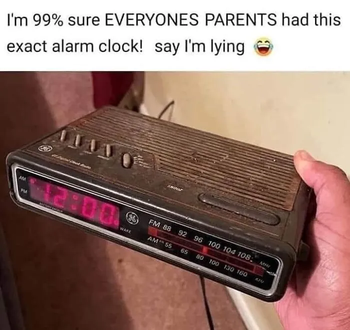 50 Best Pics From The ‘90s That Have Resurfaced On This IG Page