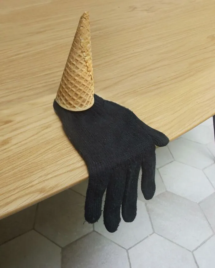 I Blend Two Unrelated Objects Into One Visually Recognizable Piece (35 New Pics)